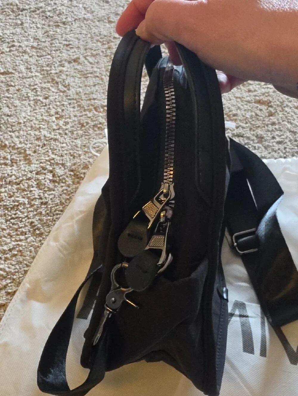 Pomma Lyona Black Crossbody Bag. New